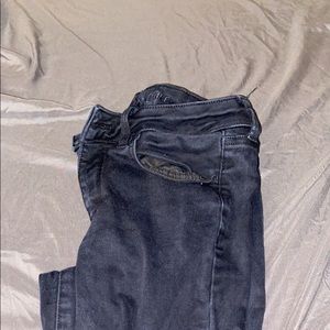 Black American Eagle skinny jeans